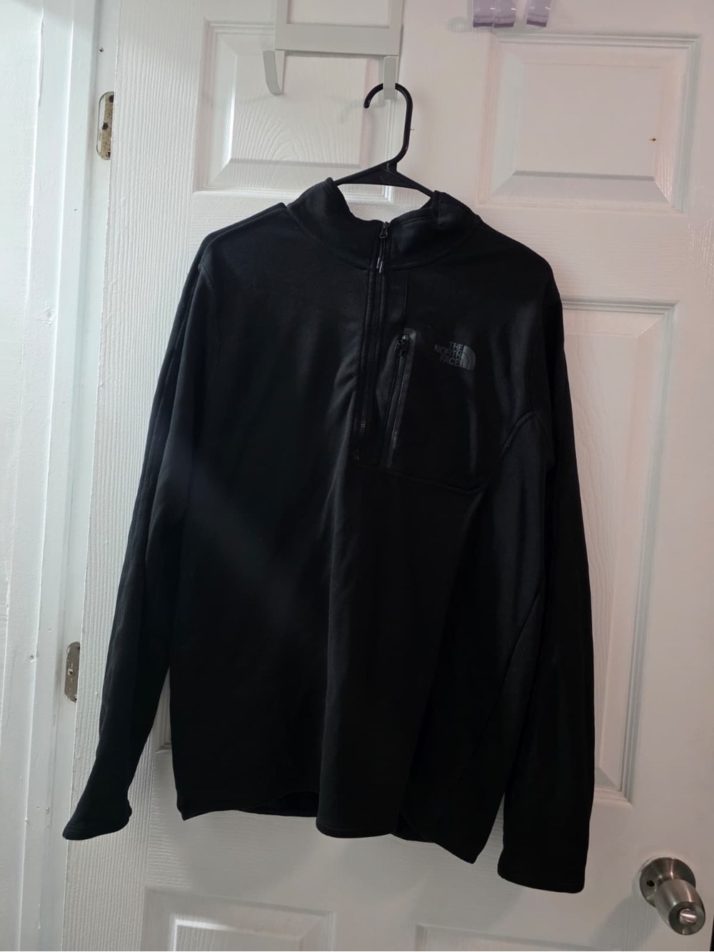 The North Face Men's Black Half-Zip Fleece Pullover